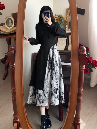 Large size retro new Chinese style fake two-piece contrasting cheongsam dress spring and autumn fat mm belly-covering temperament long dress