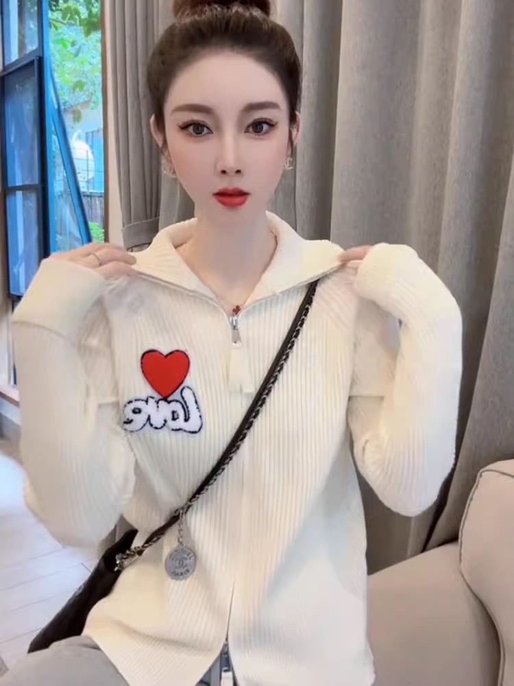 Two-way zipper stand collar peach heart letter knitted cardigan for women autumn and winter new fashion temperament threaded sweater top