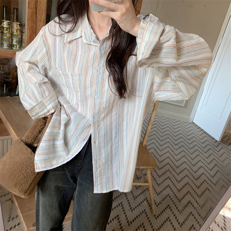 實拍  復古細條紋襯衫女秋季設計感小眾上衣寬鬆韓版長袖襯衣