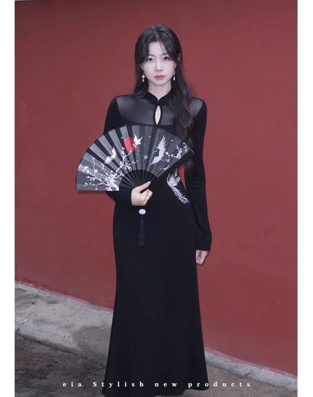 EIA Yiyao Feng Guiyun new Chinese style national style retro temperament improved cheongsam dress embroidered micro fish hem skirt