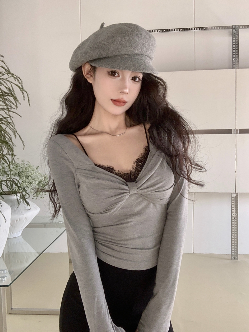 Real shot of winter sexy hot girl style U-neck spliced ​​lace three-dimensional bow sexy inner layering top