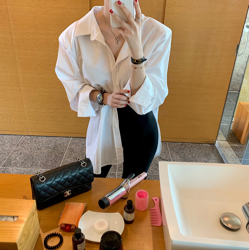 Original elegant design niche shirt for women