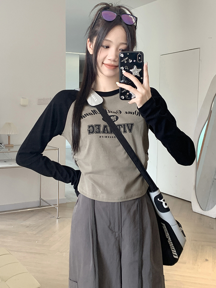 Sleeve T-shirt autumn 2024 new women's fitted printed bottoming shirt design pleated short top