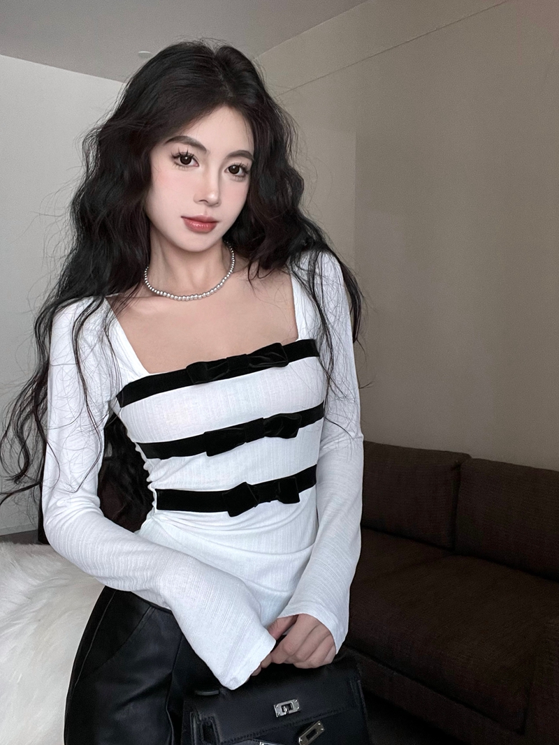 Real shot of winter sexy hot girl style heartbeat signal velvet bow slimming inner layer with velvet bottoming shirt top