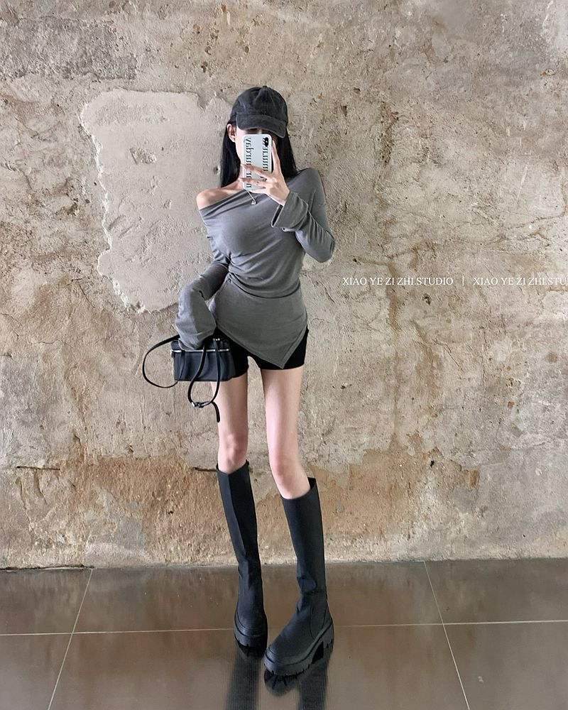 Real shot of autumn and winter pure lust sexy hottie style one-shoulder slim fit trumpet sleeves with bottoming shirt top