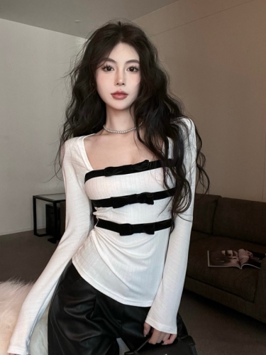 Real shot of winter sexy hot girl style heartbeat signal velvet bow slimming inner layer with velvet bottoming shirt top