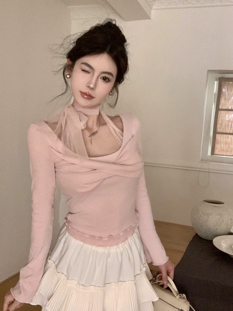 Actual shot of spring’s new sweet pure lust style U-neck spliced ​​mesh fake two-piece brushed inner bottoming shirt top