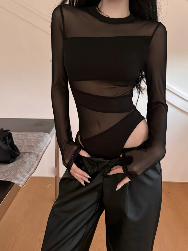 Actual shot of spring European and American hottie style sexy mesh splicing slim fit jumpsuit with scheming hollow top