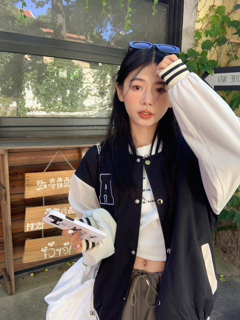 Actual shot of 2024 spring baseball uniform jacket for women thin Korean style loose versatile contrast color jacket top