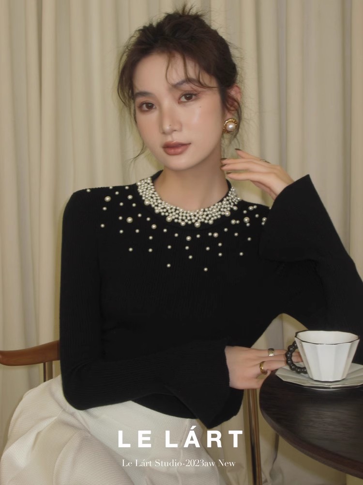 冬季新款韓版設計感年會氣質喇叭袖針織衫法式輕奢氛圍毛衣女