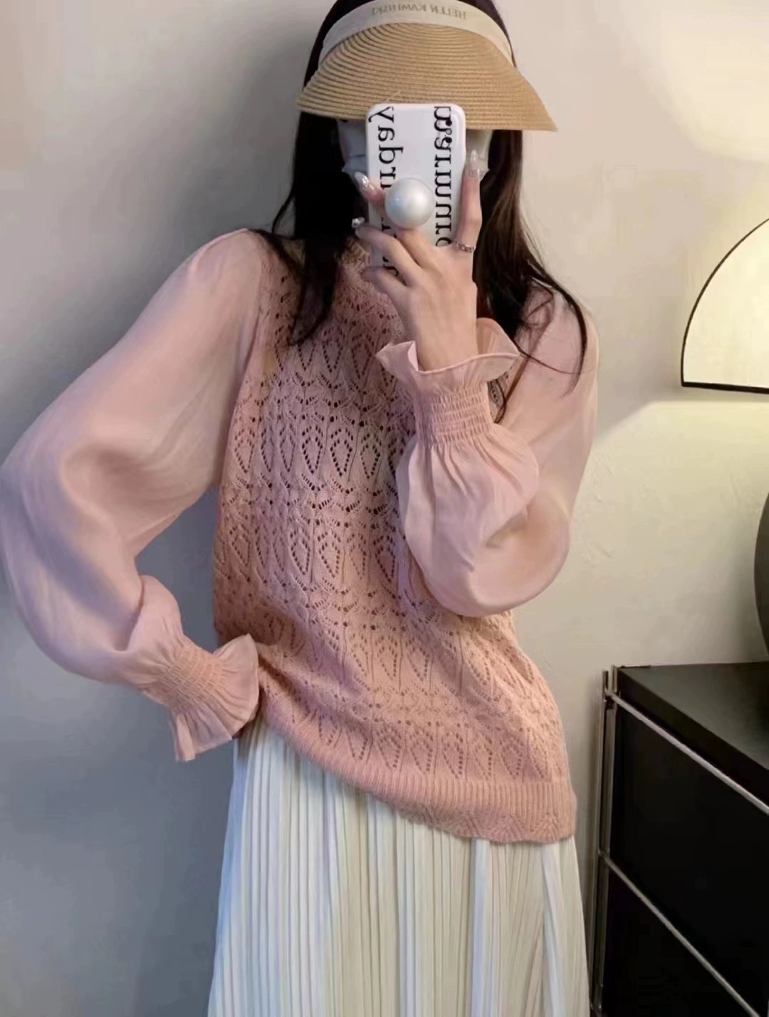 時尚拼接鈎花蕾絲衫假兩件套頭毛衣女年新款小眾鏤空針織小衫