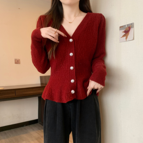 Xiaoxiangfeng red V-neck knitted sweater cardigan jacket for women, spring and autumn style, high-end, age-reducing and slimming bottoming top