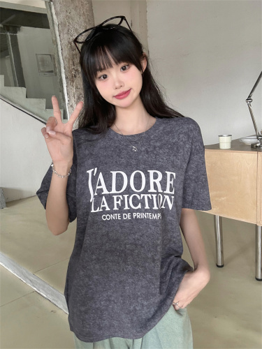 Real shot of South Korea's Dongdaemun 2024 spring new style small round neck letter casual short-sleeved T-shirt for women