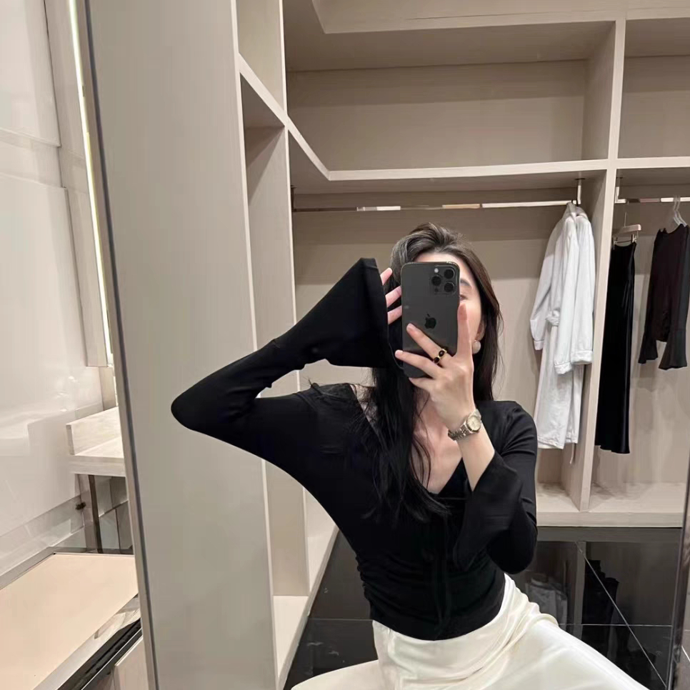 260g custom cut 1*1 drawstring V-neck bottoming shirt for women with a high-end feel and a sweet and spicy short bell-sleeved top