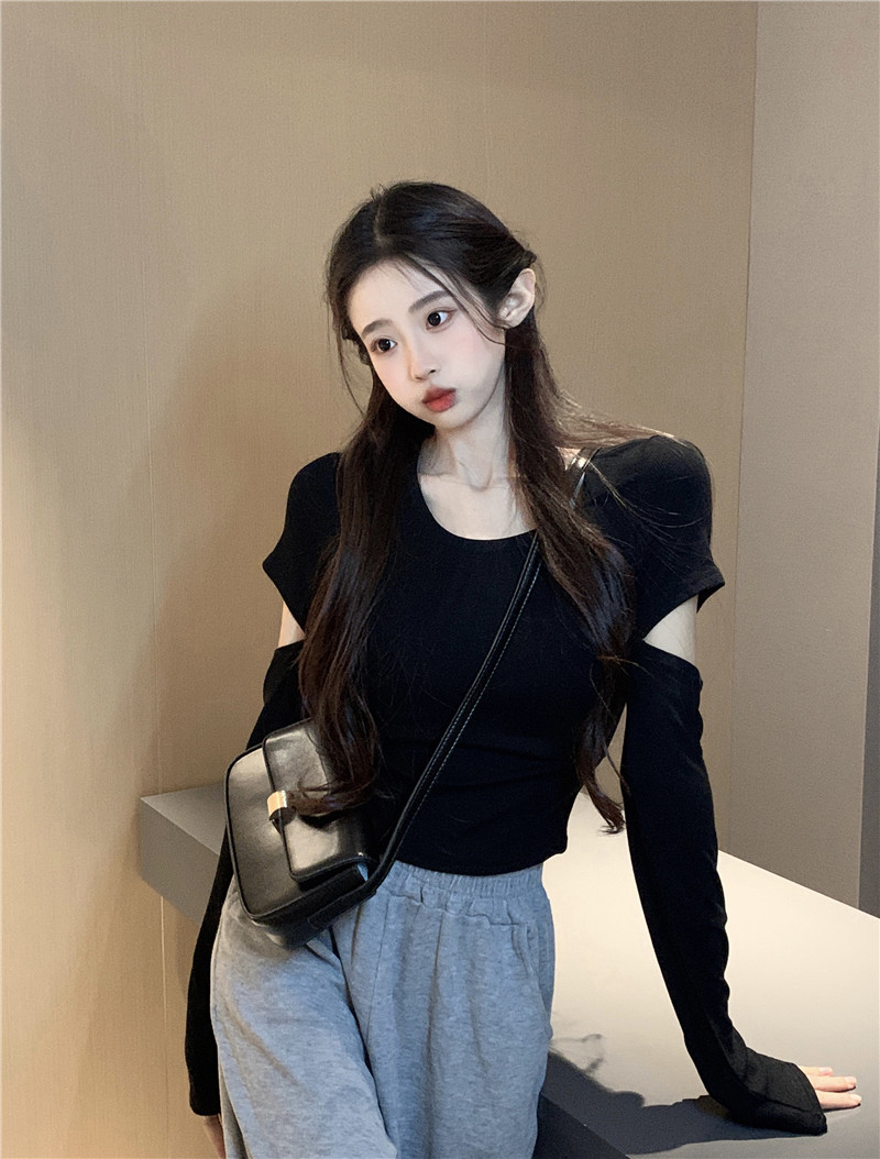 Real shot~Spring style hot girl black tight top long sleeve ripped sexy bottoming shirt short T-shirt