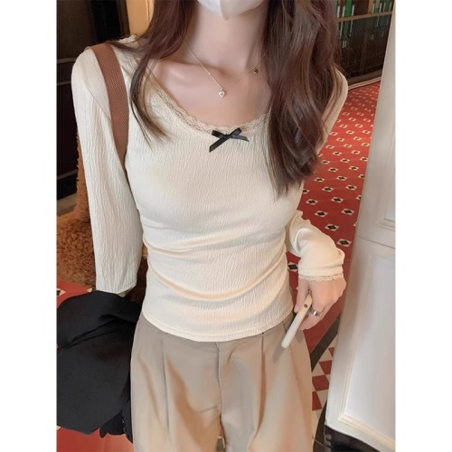Lace spliced ​​bark wrinkle texture long-sleeved T-shirt for women with spring bow to reduce age and slim down, chic round neck elastic top