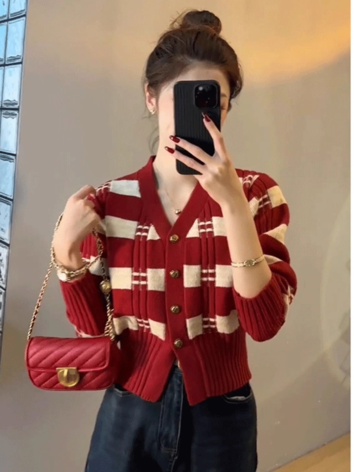 Design sense niche light familiar French wool top coat women's autumn and winter western style age-reducing bottoming knitted cardigan