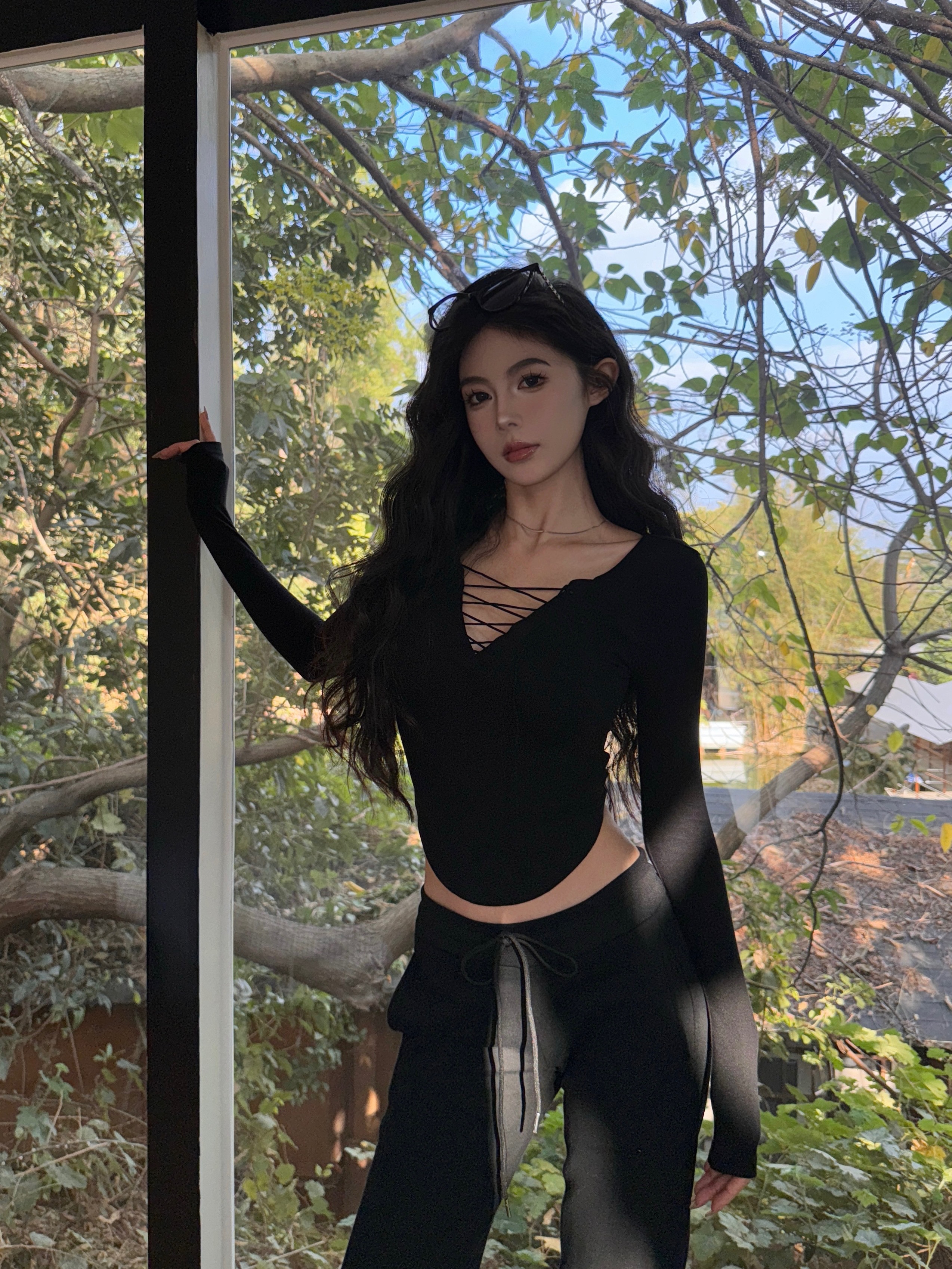 Actual shot of charming hot pet pure lust strappy slim-fitting atmospheric curved slimming bottoming shirt