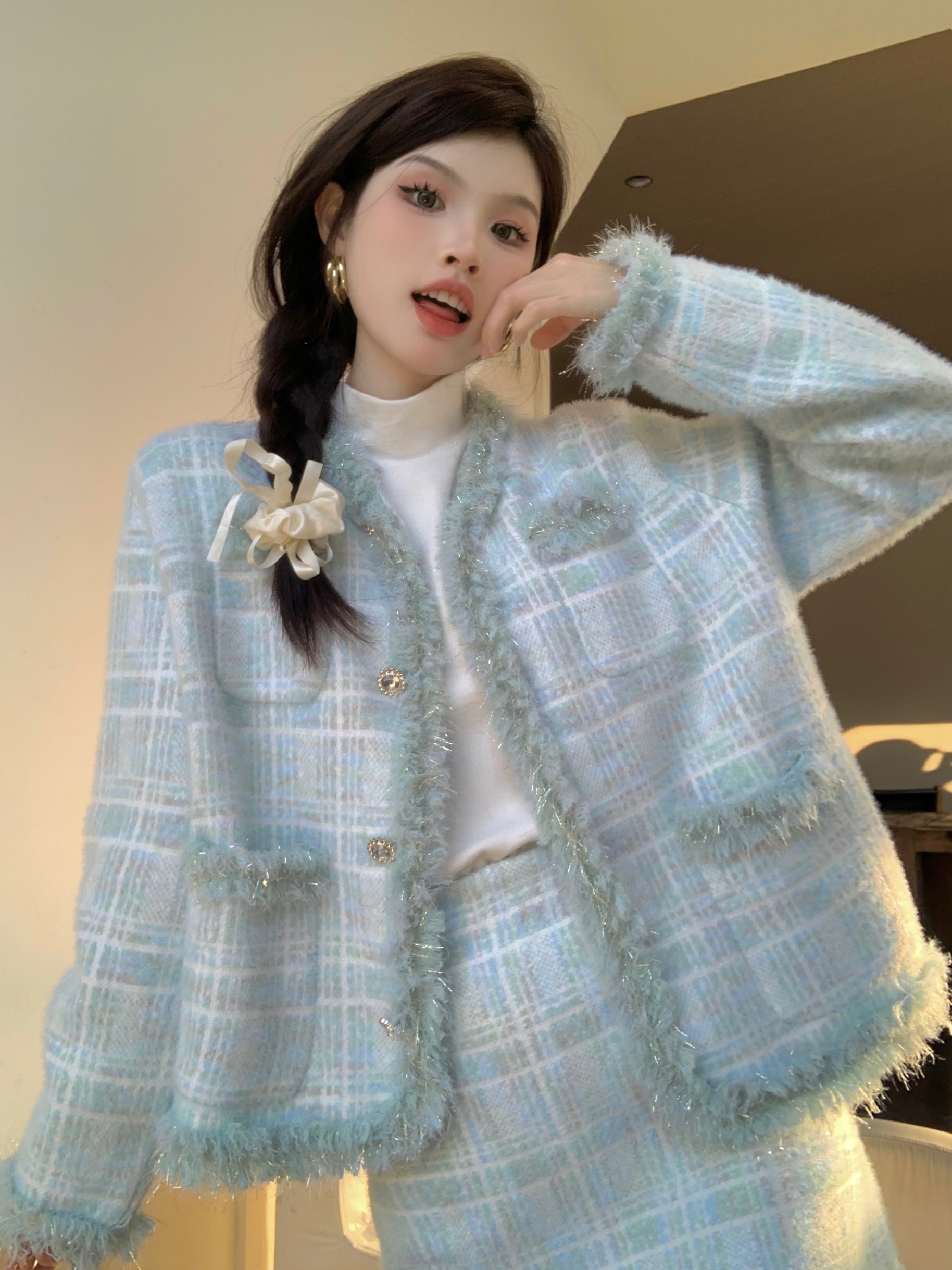 Actual shot of spring and autumn high-end temperament socialite small fragrance style suit mink velvet top jacket