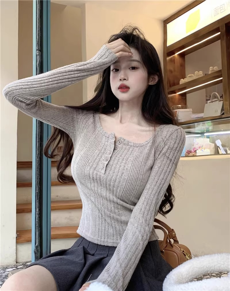 Official photo Brushed pit striped long-sleeved slim fit inner short T-shirt women's new temperament bottoming shirt top