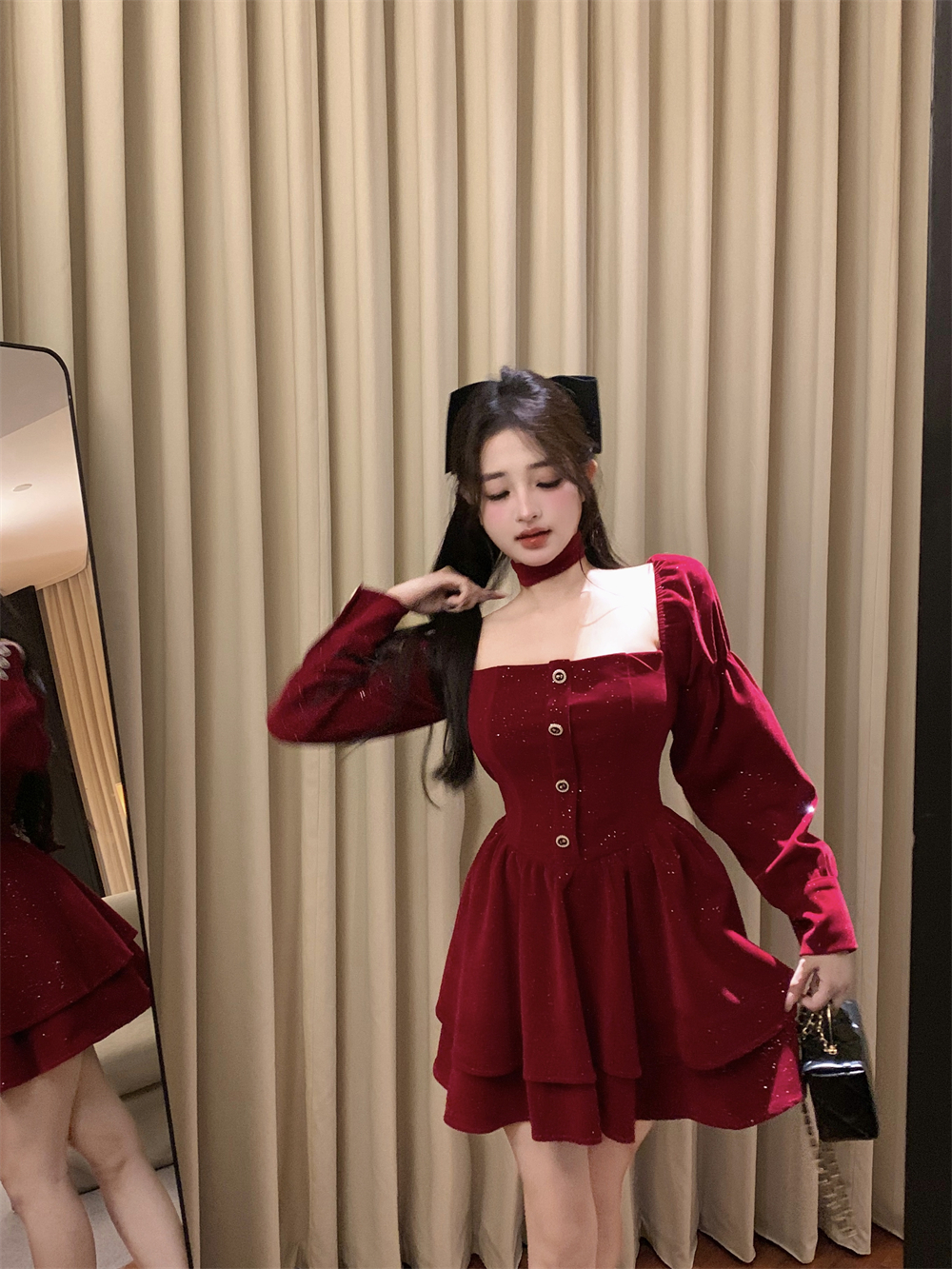 Actual shot of New Year’s shirt, square neck long-sleeved velvet high-waisted slim A-line dress with scarf