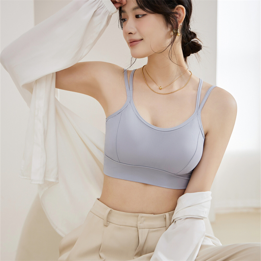 Actual price ~ Thin, traceless small breast push-up underwear, fixed all-in-one coaster, ice silk beautiful back camisole