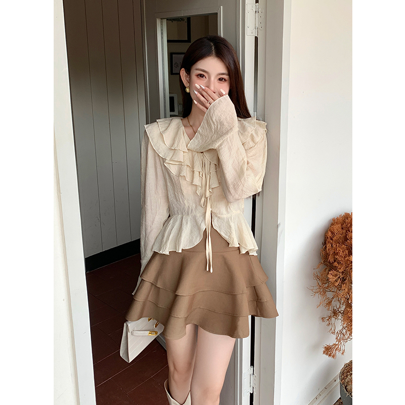 Real shot 2024 spring new solid color bell sleeve tops small shirts long sleeve chiffon shirts women's shirts