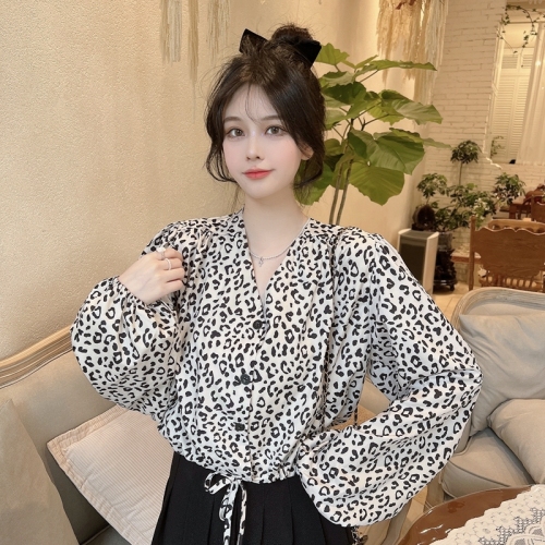 2024 spring new style real shot French V-neck retro leopard print chiffon sun protection shirt lace-up shirt M-4XL 200 catties