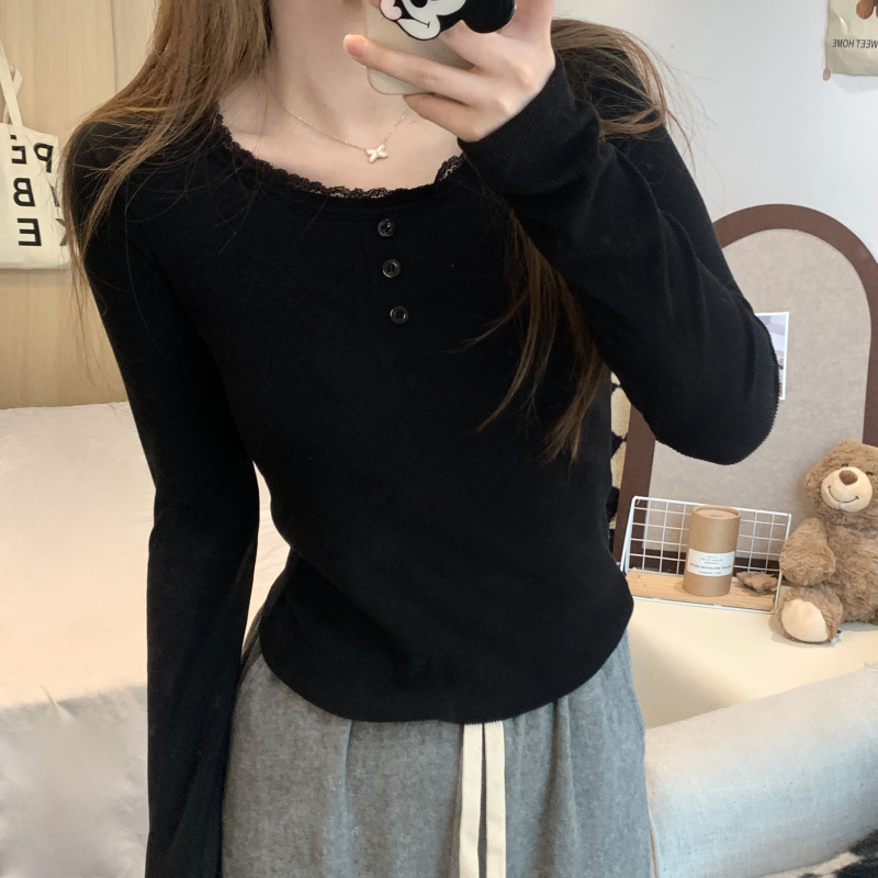 Real shot of lace splicing warm T-shirt with chest pad for women winter short slim-fitting bottoming pullover top