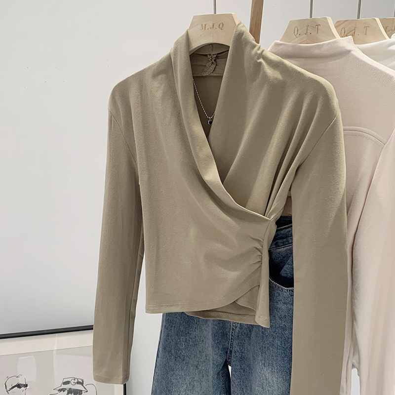 Real photos of temperament cross V-neck sexy slim fit tops for women pleated versatile T-shirts fashionable long-sleeved bottoming shirts