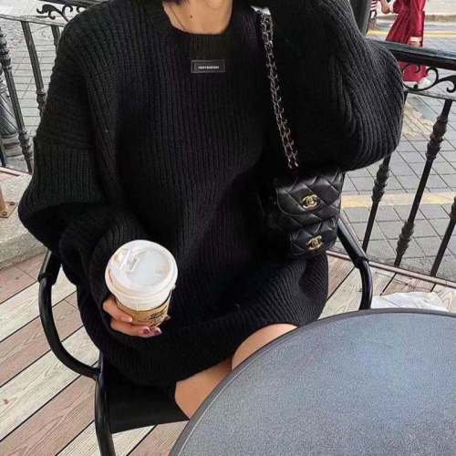 Autumn and winter new Internet celebrity pullover sweater women's thickened round neck label lazy style mid-length sweater top