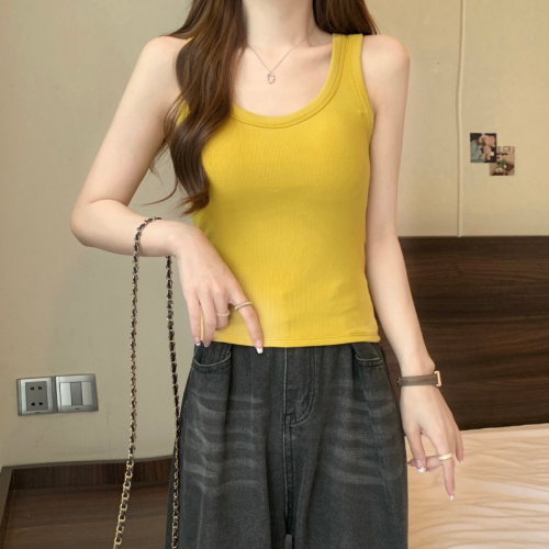 Real shot of camisole 2024 new women's suit with autumn and winter brushed outer wear white bottoming top for women