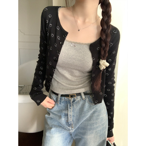 Actual shot of spring single-breasted pure lust style top slim fit short long-sleeved knitted cardigan 2024 new style