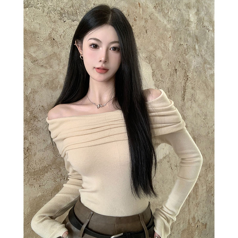 天貓品質法式甜辣性感一字領露肩秋冬純欲修身長袖針織打底衫