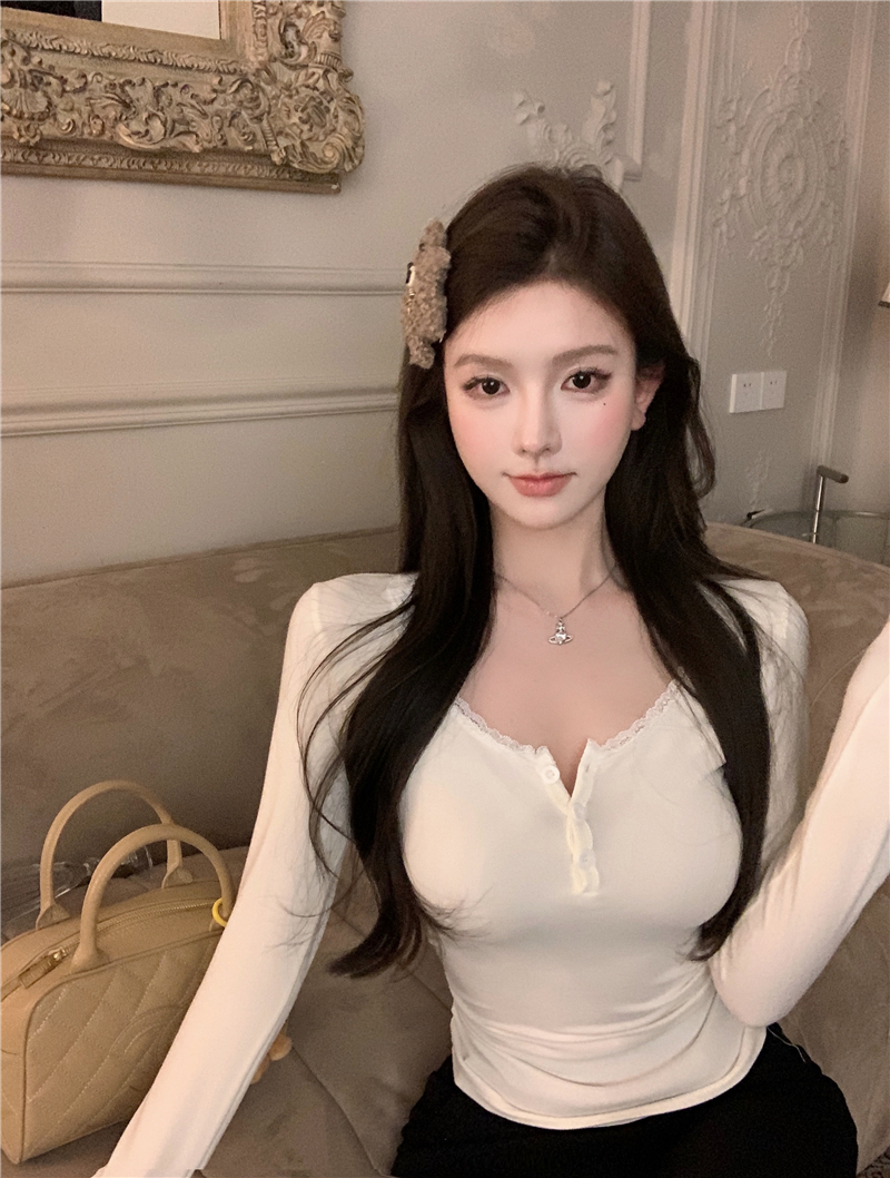 Real shot~ Women's inner layering shirt with lace neckline, slim long-sleeved top