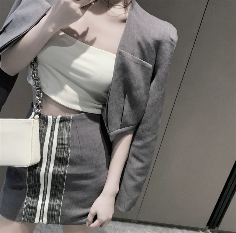 Actual shot ~ 2024 spring retro British short deconstructed suit + super high waist design zipper color matching skirt