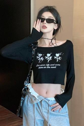 Real shot of black back hollow T-shirt spring and summer new printed slim design long-sleeved top