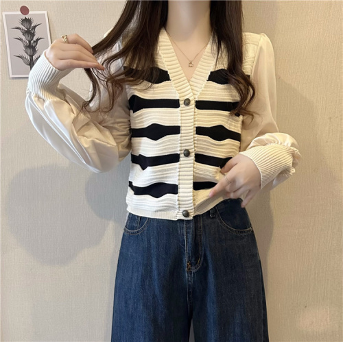 Real shots, real shots ~ New wave pattern v-neck splicing chiffon sleeves knitted cardigan top