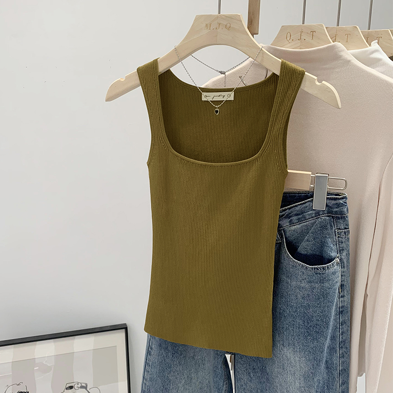 Actual pictures of pullover square collar solid color versatile vest for outer wear for women in early spring 2024 new design trendy sleeveless top