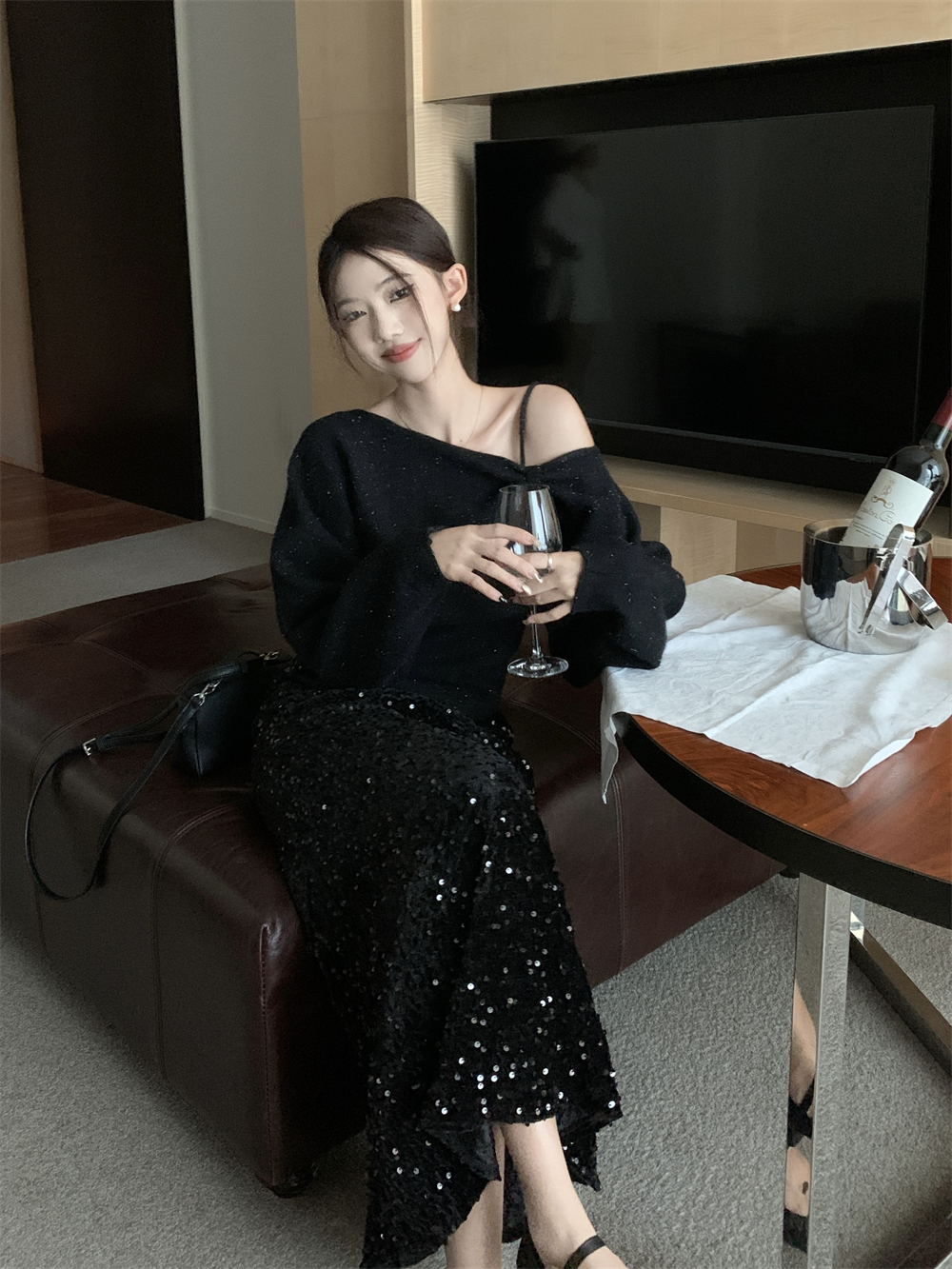 Actual shot ~ Korean style one-shoulder loose knitted sweater + slim fit suspender + sequined long hip-covering skirt