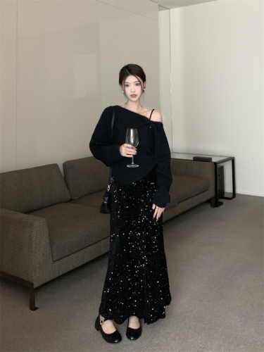 Actual shot ~ Korean style one-shoulder loose knitted sweater + slim fit suspender + sequined long hip-covering skirt