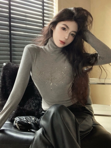 Actual shot of winter free and versatile basic model hot diamond small turtleneck bottoming shirt slim short style inner long-sleeved top