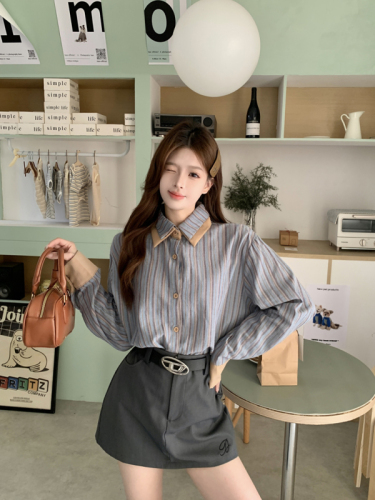 Real shot of color-blocked double-layer collar design retro striped long-sleeved shirt for women 2024 spring chic Polo collar top