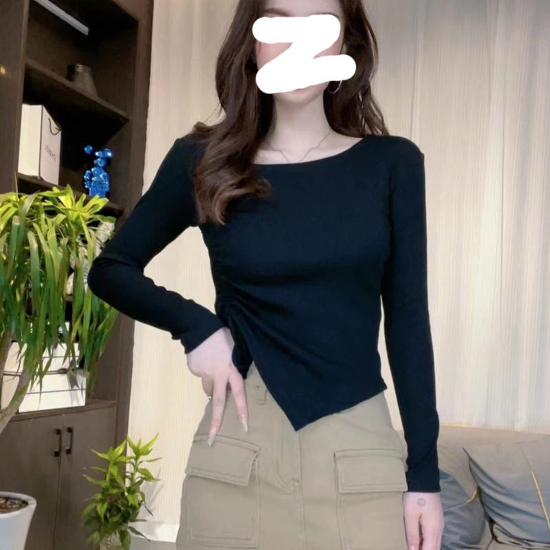 French style waist-cinching chic bottoming shirt for women. Designed short pleated shirt for autumn. Pure desire to reduce age and slim fit top.