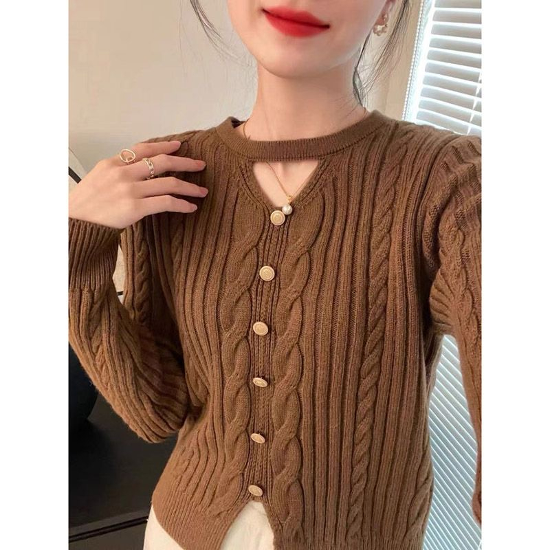 23 autumn and winter new style chic round neck hollow twist pit striped sweater for women, western style slimming inner sweater bottoming shirt