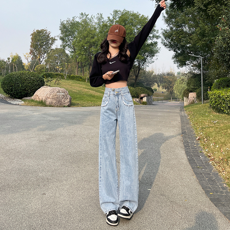 Actual shot of 2024 early spring high-waisted wide-leg pants jeans for women with raw edges and nostalgic straight-leg floor-length trousers with lengthening