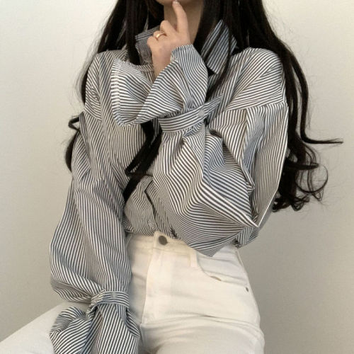 Size update ins spring Korean design niche pinstripe loose shirt women's simple versatile top