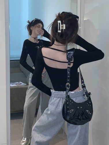 Real shot of black back hollow T-shirt spring and summer new printed slim design long-sleeved top