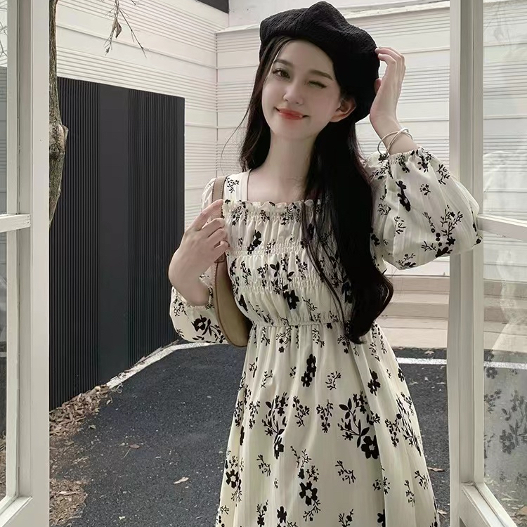 時尚百搭長袖碎花連衣裙2024春季新款配大衣甜美法式碎花茶歇裙子