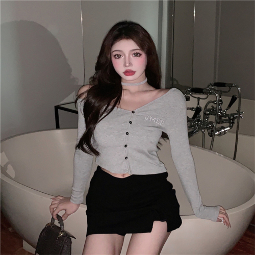 Spring sexy halter neck fufu long-sleeved T-shirt taro purple sweet spicy top short one-shoulder fishbone bottoming shirt